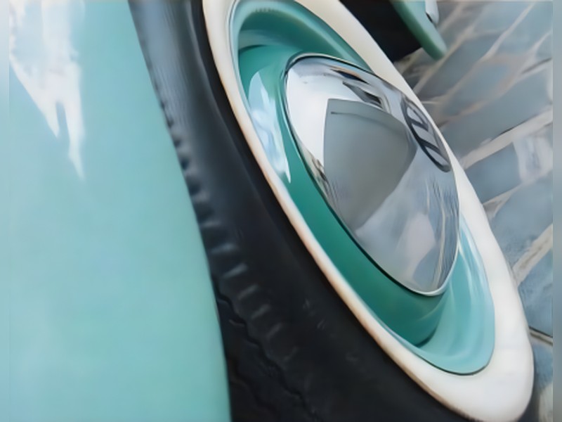 Foto: Rodas - Monocromática Opcional