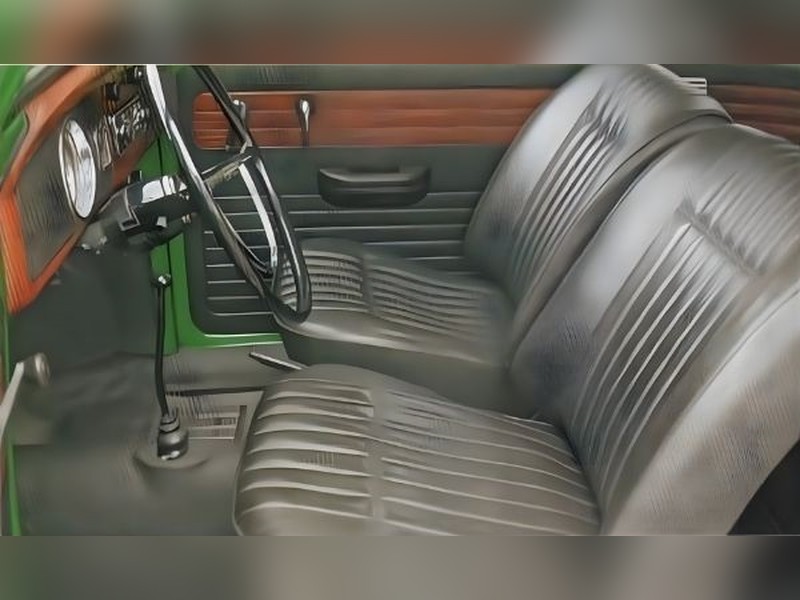 Foto: Tapeçaria - Banco Faixa Central Listrada